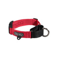 Martingale Collar in de kleurstelling Red